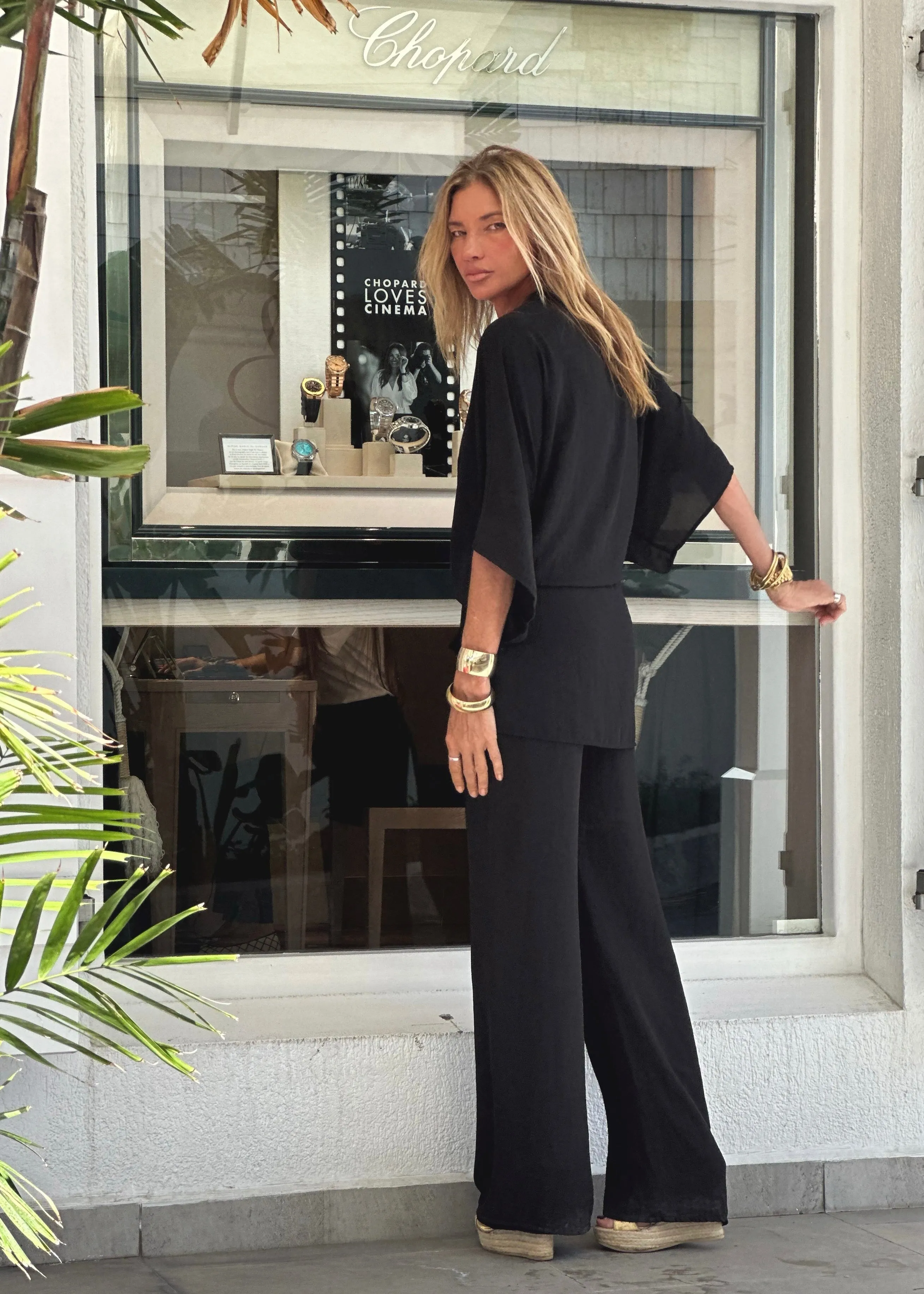 Kate Throw Black (Chiffon)