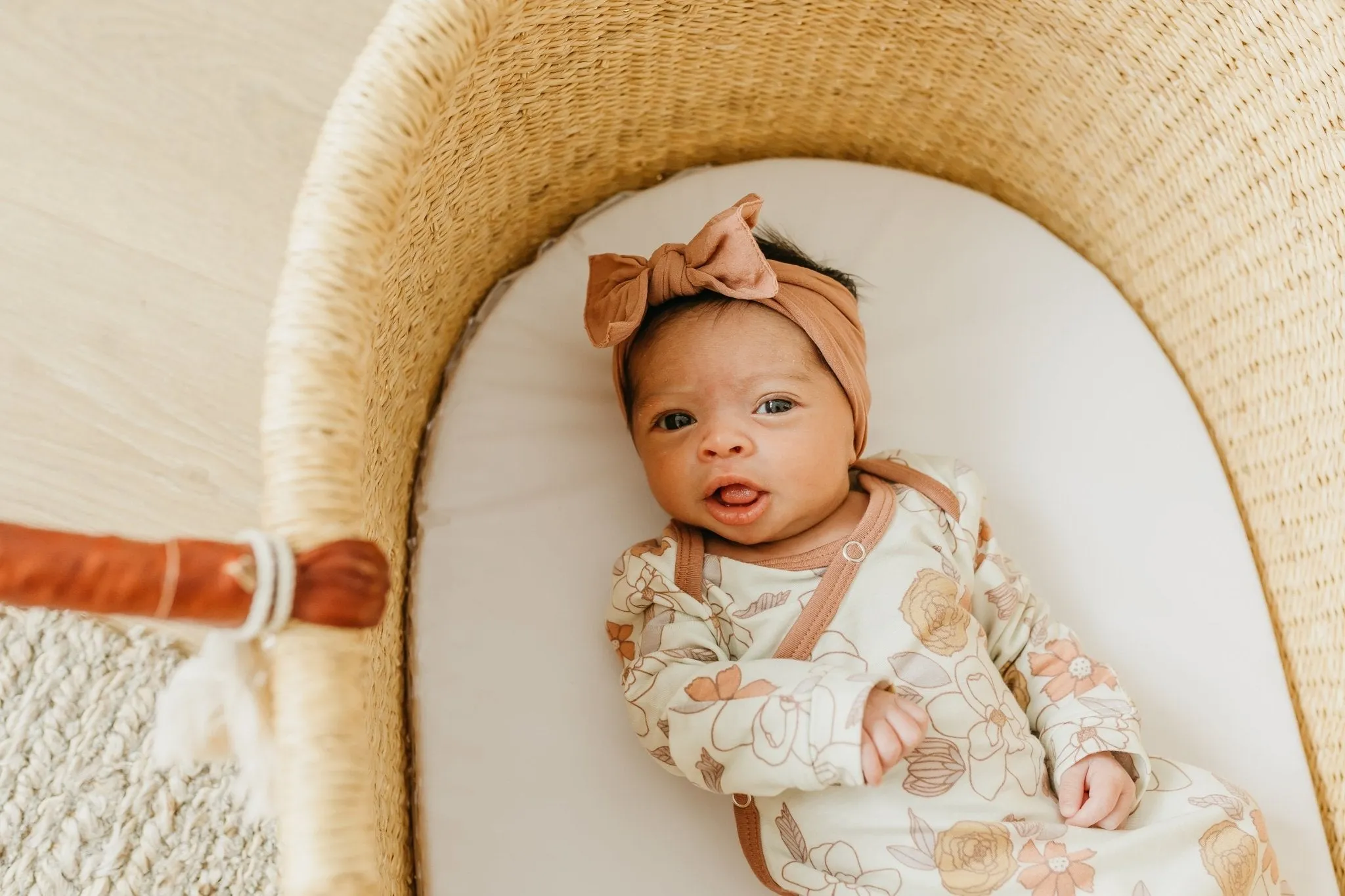 Newborn Knotted Gown - Ferra