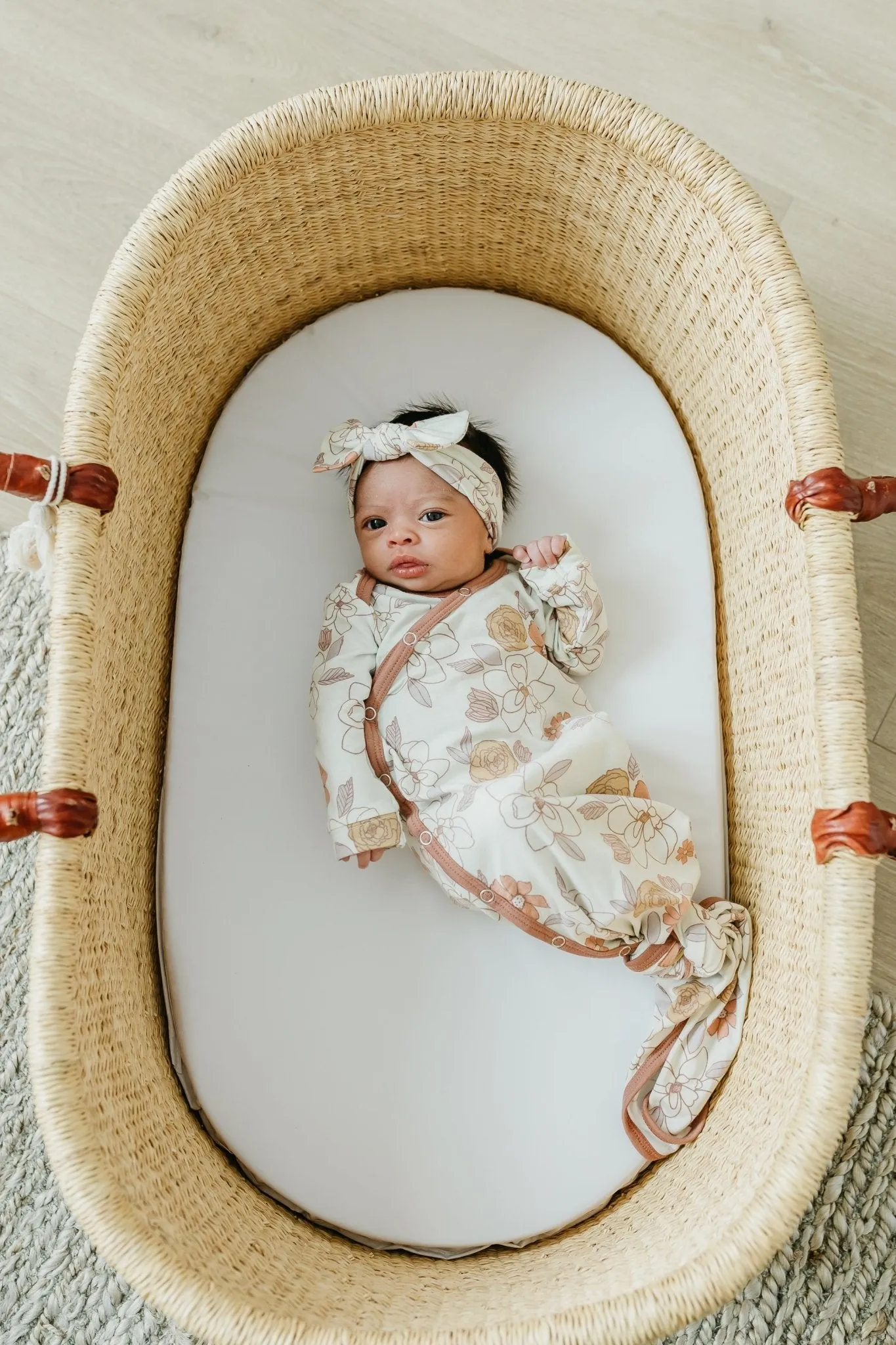 Newborn Knotted Gown - Ferra