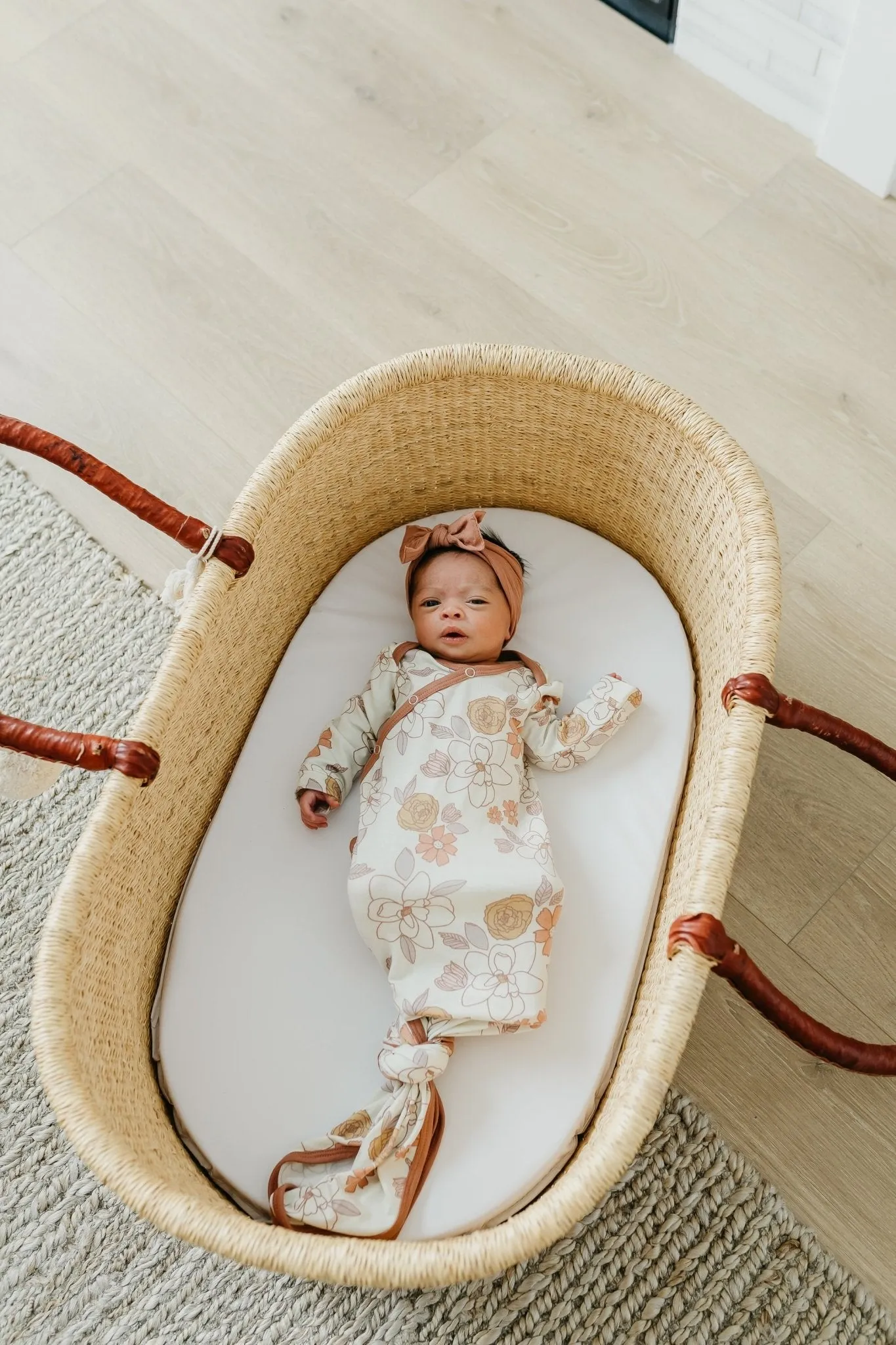 Newborn Knotted Gown - Ferra