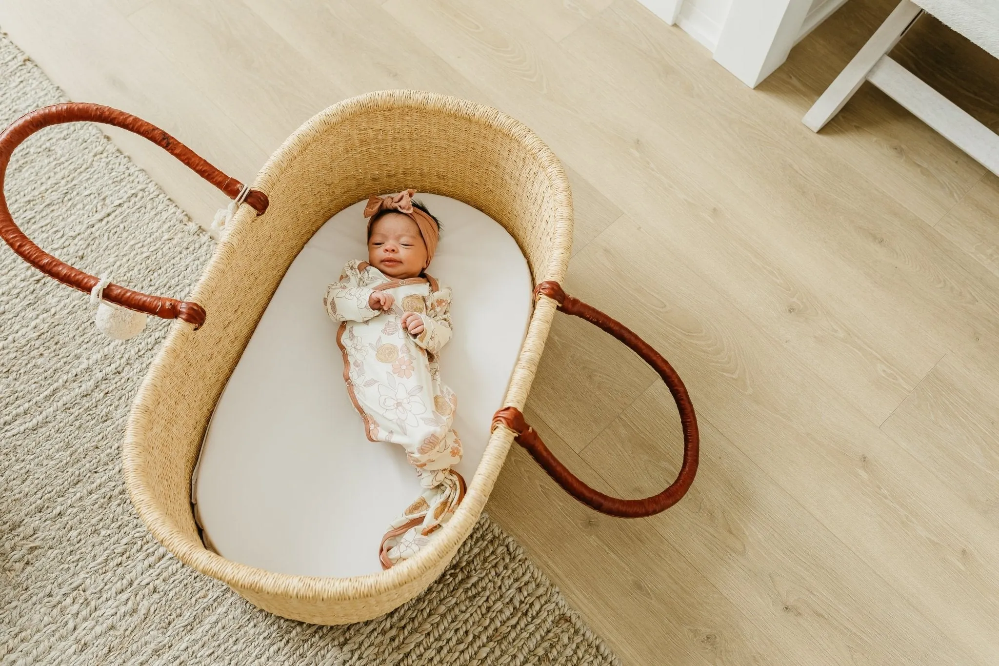 Newborn Knotted Gown - Ferra