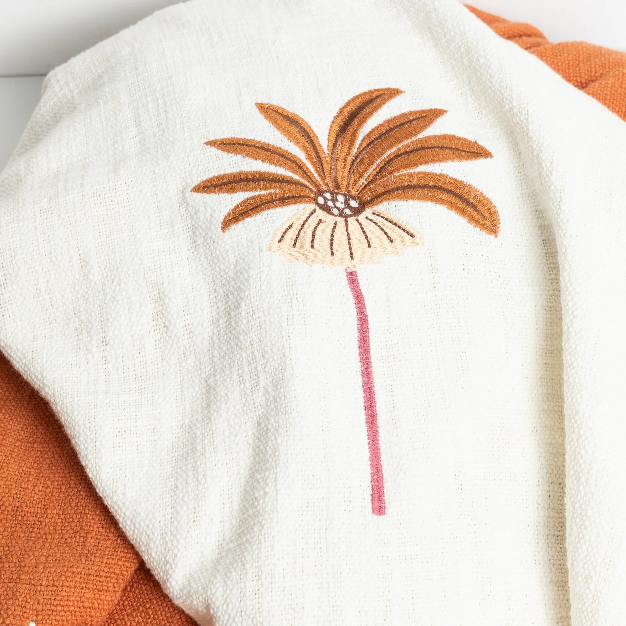 Palm Bay Throw - Vanilla   Tan